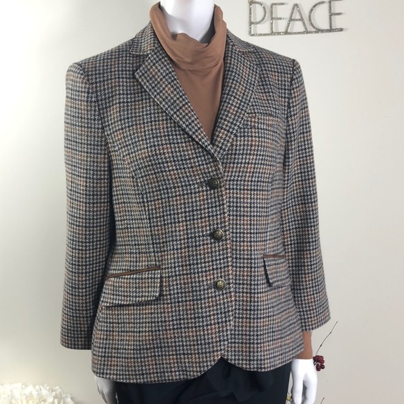 Cassis Jackets & Blazers - Cassis blazer